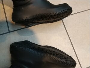 シューズカバー裏側
